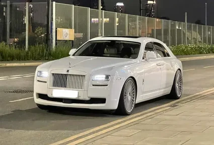 Rolls Royce Ghost (White)