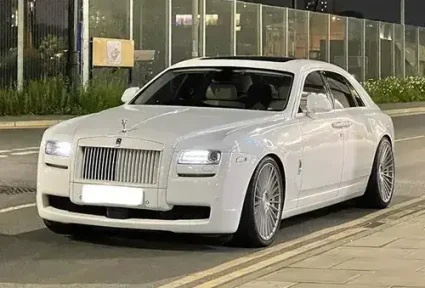 Rolls Royce Ghost (White)